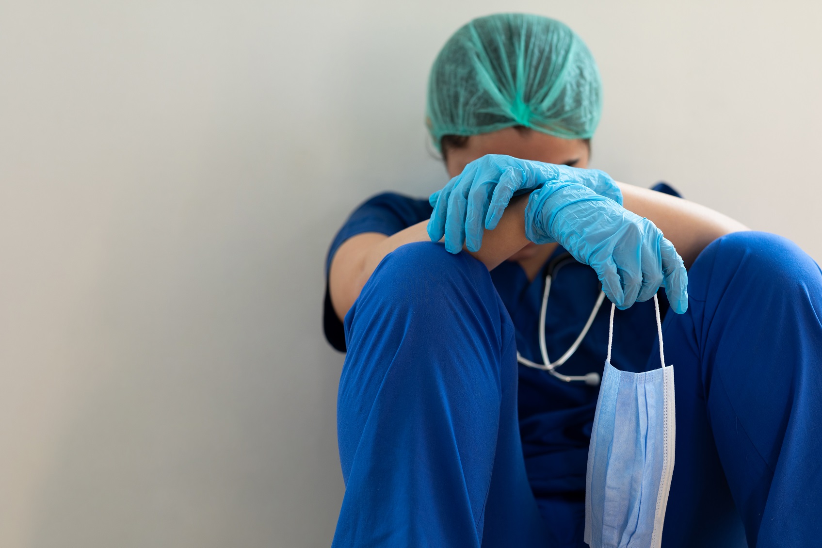 Why We Shouldn’t Treat Omicron Like the Flu or Common Cold