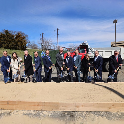 Group with Shovels